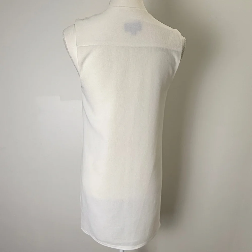 TopShop Pocket Shift Dress, V-Neck, White, Size 4, Polyester, Summer - Picture 13 of 13
